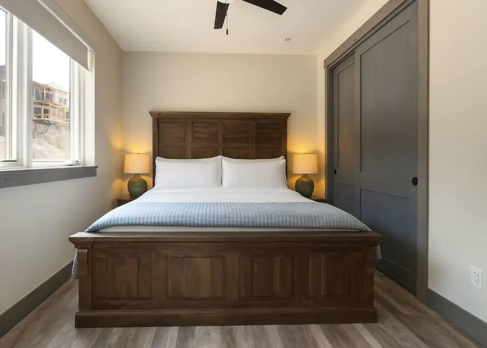 2Br Mountain Retreat | Pool,Hot Tub,Views, Luxury